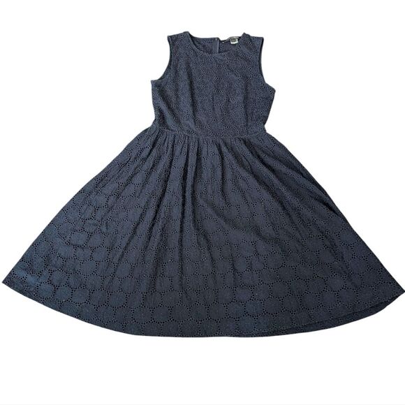 French Connection fit and flare cotton Embroidered Eyelet navy midi dres… - Picture 15 of 16